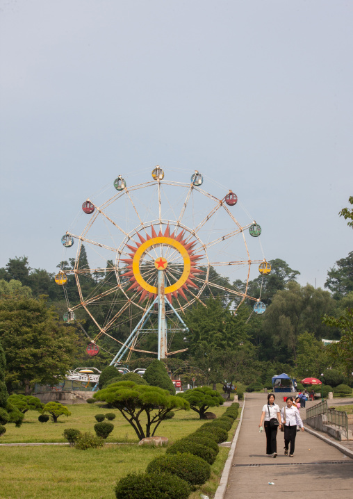 Old big wheel in Taesongsan funfair, Pyongan Province, Pyongyang, North Korea