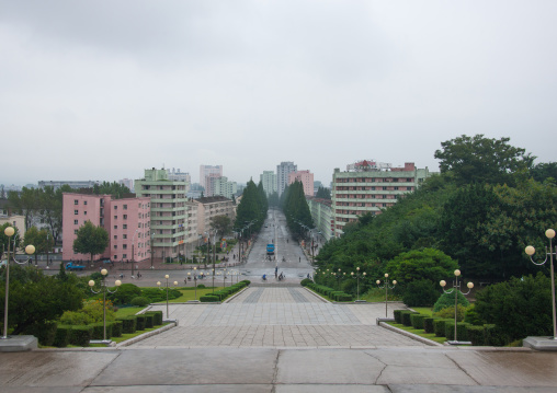 Large avenue in the city center, South Hamgyong Province, Hamhung, North Korea