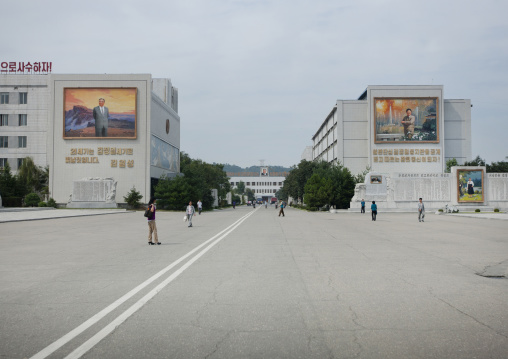 Kim il Sung and Kim Jong il on a propaganda mosaic fresco at the entrance of Mansudae art studio, Pyongan Province, Pyongyang, North Korea