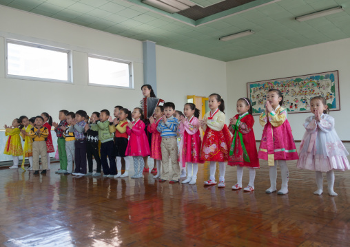 Noth Korean children in Kwangbok primary school, Pyongan Province, Pyongyang, North Korea
