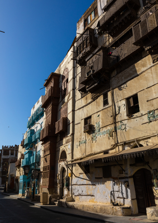 Historic house with wooden mashrabiyas in al-Balad quarter, Mecca province, Jeddah, Saudi Arabia