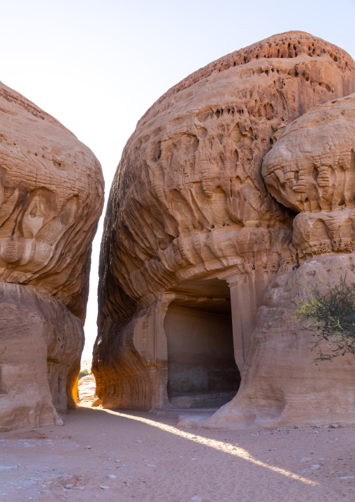 Siq of al-Diwan in jebel Ithlib, Al Madinah Province, Alula, Saudi Arabia