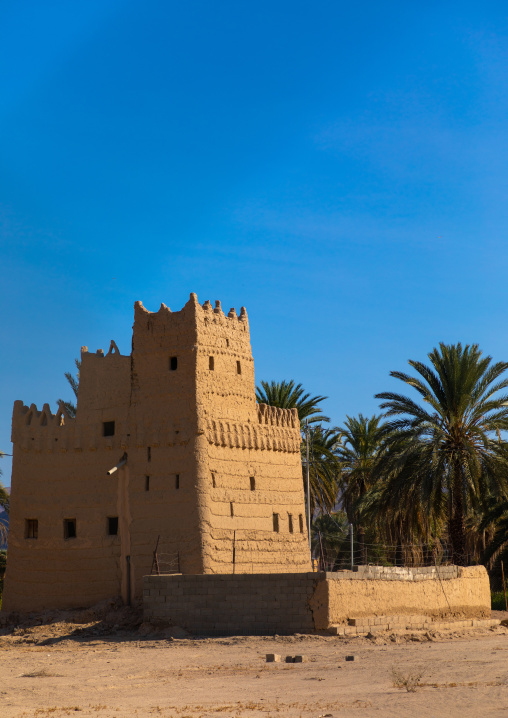 Traditional old multi-storey mud house, Najran Province, Najran, Saudi Arabia