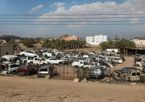 Crashed cars in a garage, Mecca province, Taïf, Saudi Arabia