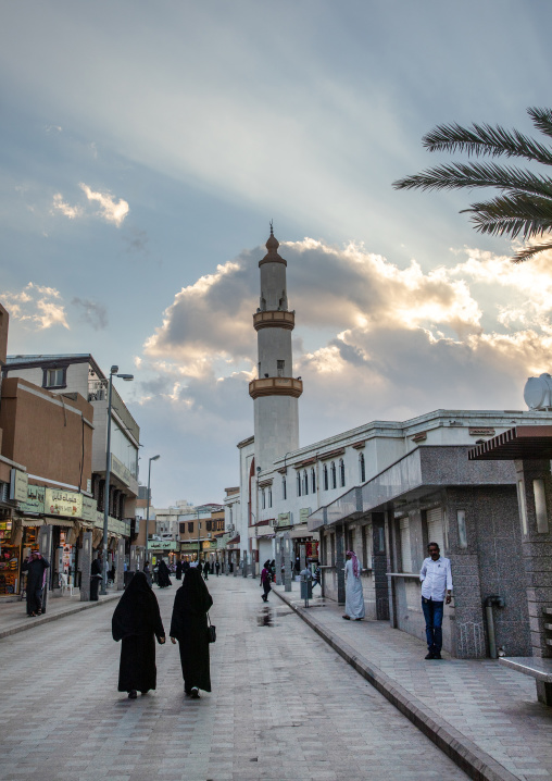 alley in the Central souq, Mecca province, Taïf, Saudi Arabia