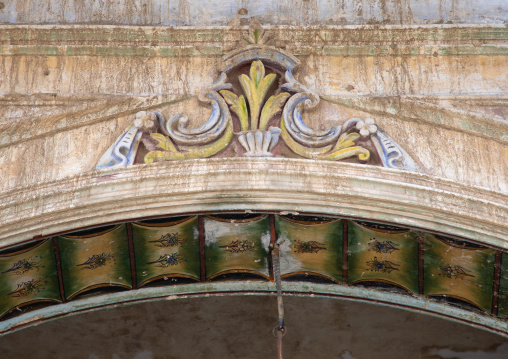 Abandoned Abdullah al-Suleiman palace, Mecca province, Taïf, Saudi Arabia