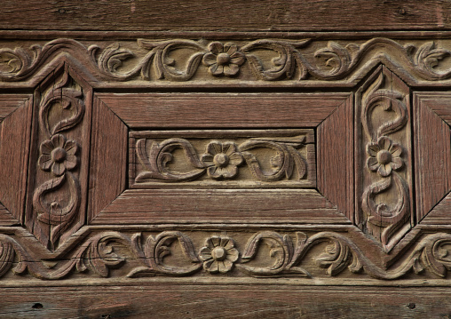 Detail of a wooden mashrabiya of an old house in al-Balad quarter, Mecca province, Jeddah, Saudi Arabia