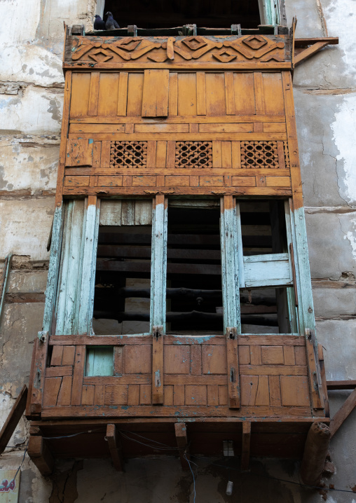 Wooden mashrabiya of an old house in al-Balad quarter, Mecca province, Jeddah, Saudi Arabia