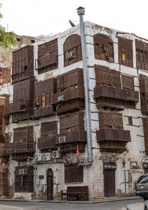 Old house with wooden mashrabiya in al-Balad quarter, Mecca province, Jeddah, Saudi Arabia