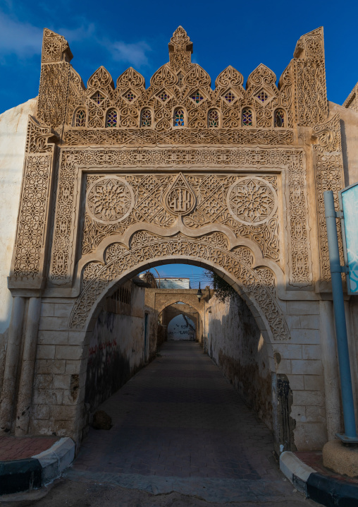 Doorway gypsum decoration of Ahmed Munawar Refa house, Red Sea, Farasan, Saudi Arabia