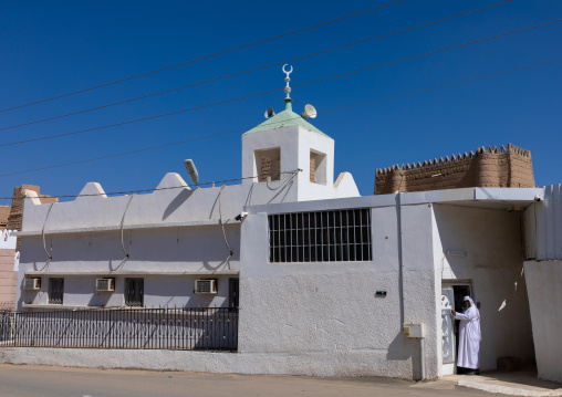 Saudi man entering a mosque, Najran Province, Najran, Saudi Arabia