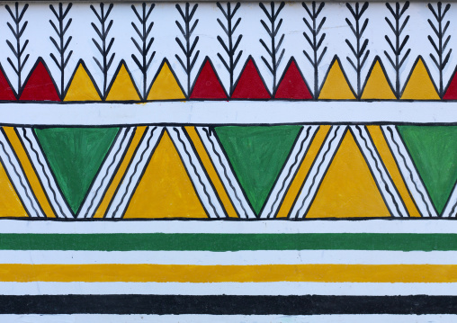 Bin hamsan house Al-qatt al-asiri traditionally female interior wall decoration, Asir province, Khamis Mushait, Saudi Arabia