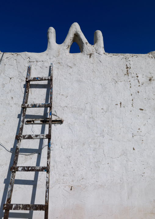 Traditional old multi-storey mud house, Najran Province, Najran, Saudi Arabia