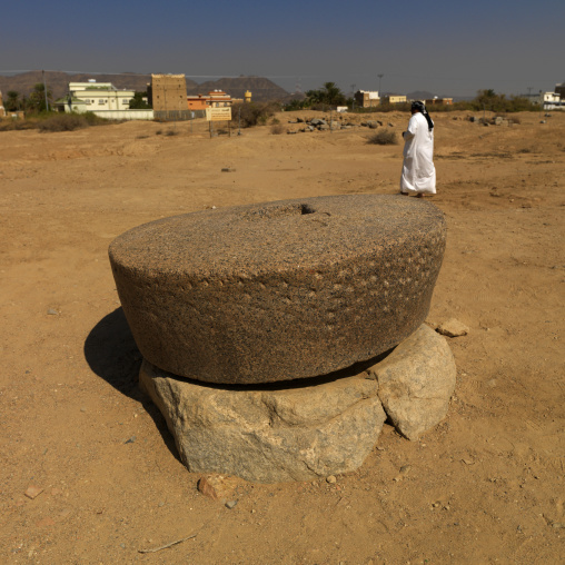 Al Ukhdud Archeological site stone grinder, Najran Province, Najran, Saudi Arabia