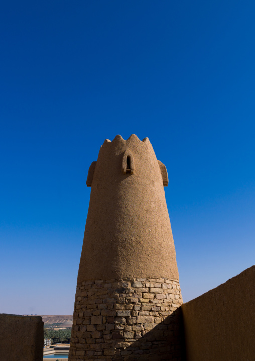 Stone and mud-brick qasr marid watchtower, Al-Jawf Province, Dumat Al-Jandal, Saudi Arabia