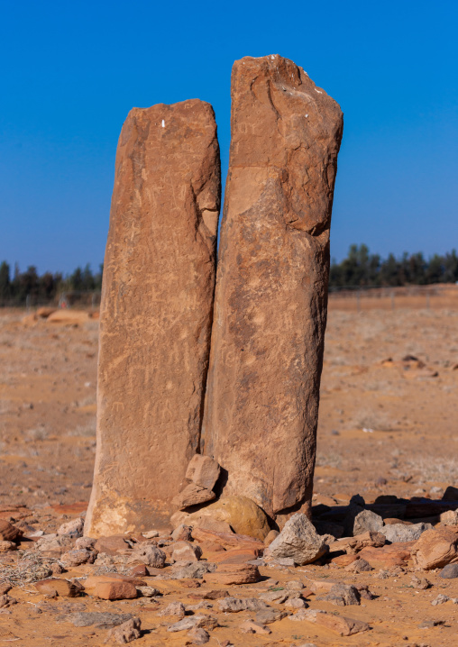 Al-rajajil standing stones the stonehenge of saudi arabia, Al-Jawf Province, Sakaka, Saudi Arabia