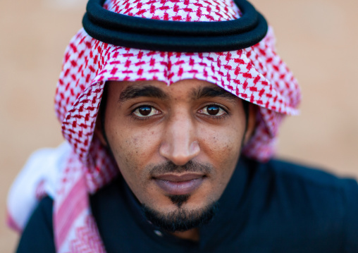 Portrait of a saudi man wearing a kaffiyeh, Al-Jawf Province, Sakaka, Saudi Arabia