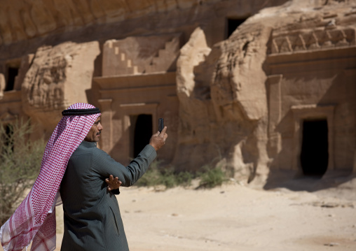 Portrait of a saudi man in Madain saleh, Al Madinah Province, Alula, Saudi Arabia