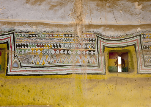 Al-qatt al-asiri traditionally female interior window decoration in an abandonned house, Najran Province, Najran, Saudi Arabia