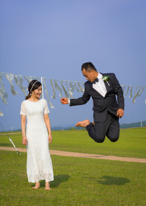 North korean defector joseph park with his south korean fiancee called juyeon in imjingak park, Sudogwon, Paju, South korea