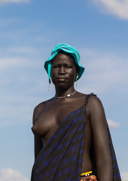 Portrait of a Mundari tribe woman with scarifications on the forehead, Central Equatoria, Terekeka, South Sudan