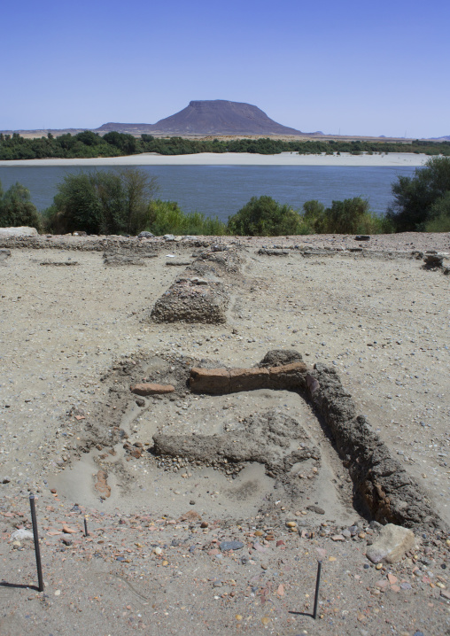 Sudan, Nubia, Sai island, jebel abri