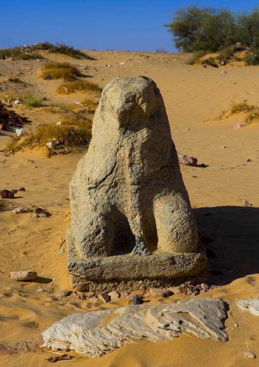 Sudan, Northern Province, Karima, temple of amun in the holy mountain of jebel barkal