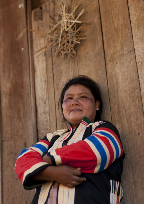Miss na kue, Lahu woman in traditional clothes for new year, Ban bor kai village, Thailand