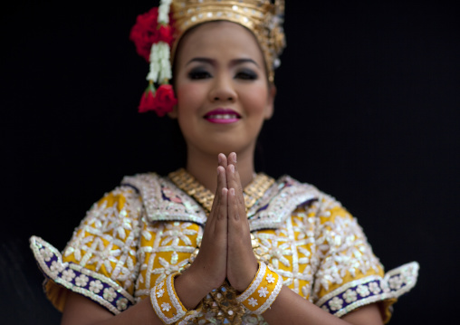 Thai dancer at phra brahma erawan, Bangkok, Thailand
