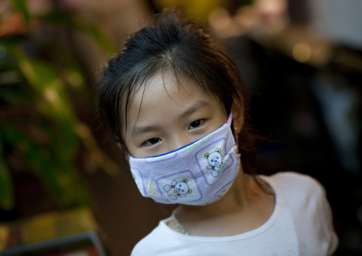 Little chinese girl from chinatown, Bangkok, Thailand
