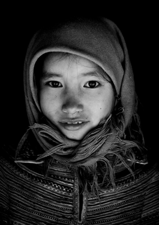 Veiled flower hmong girl, Sapa, Vietnam