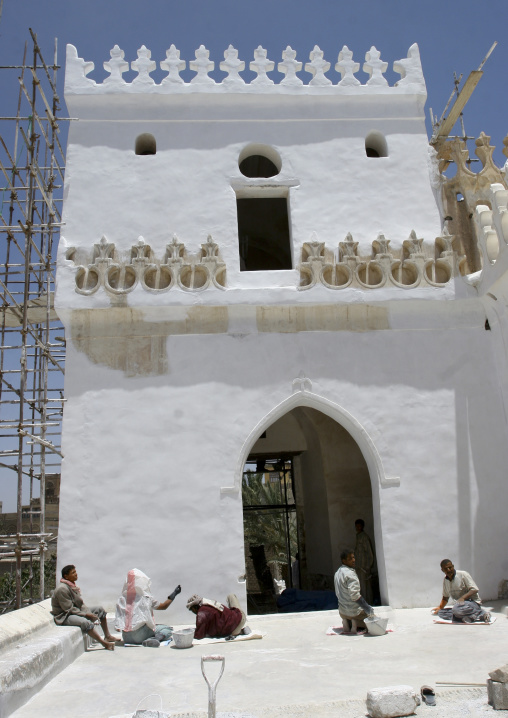 Men Renovating Al Amiriya Mosque In Rada, Yemen