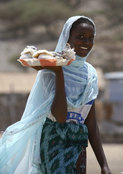 Afar tribe woman in Dissei island selling shells, Northern Red Sea, Dahlak, Eritrea