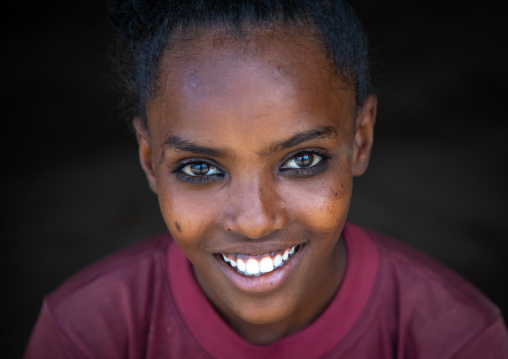 Portrait of a beautiful Bilen young woman, Semien-Keih-Bahri, Elabered, Eritrea
