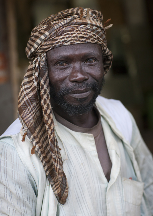 Portrait of a muslim man with a headscarf, Anseba, Keren, Eritrea