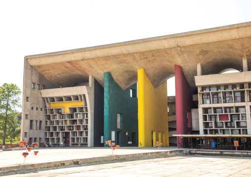 Punjab and Haryana High Court by Le Corbusier, Punjab State, Chandigarh, India