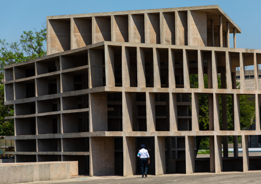 Tower of shadows designed by Le Corbusier, Punjab State, Chandigarh, India