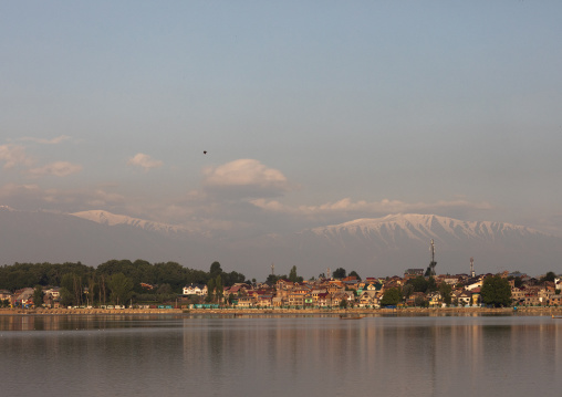 View of the banks of Dal lake in the morning, Jammu and Kashmir, Srinagar, India