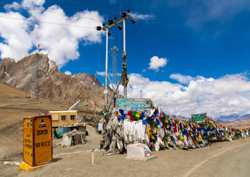 Buddhist prayer flags in the mountain, Ladakh, Fotula, India