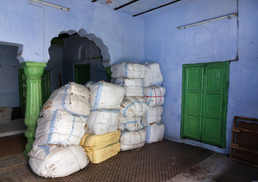 Old haveli used as warehouse in old Delhi, Delhi, New Delhi, India