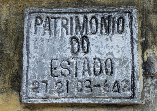 Plaque on an historical house in stone town, Nampula Province, Island of Mozambique, Mozambique