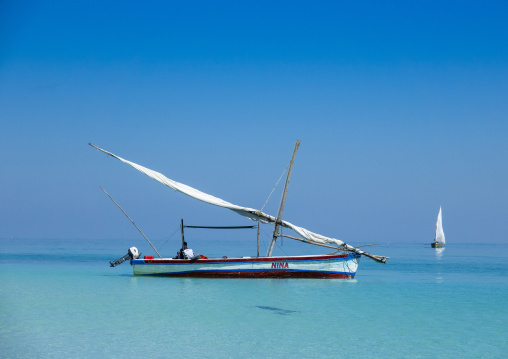 Dhows on a turquoise water, Nampula Province, Island of Mozambique, Mozambique