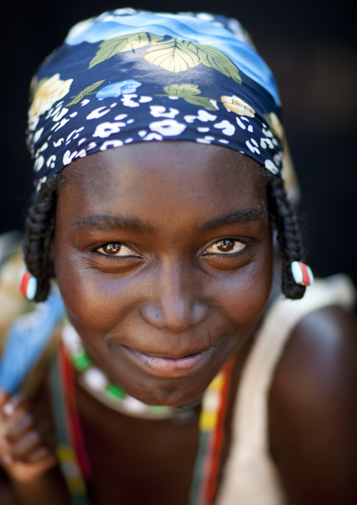 Mudimba Girl Wearing A Headband, Village Of Combelo, Angola