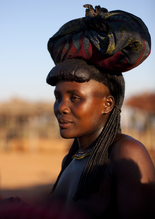 Mucawana Woman Carrying A Bundle On Her Head, Village Of Oncocua, Angola