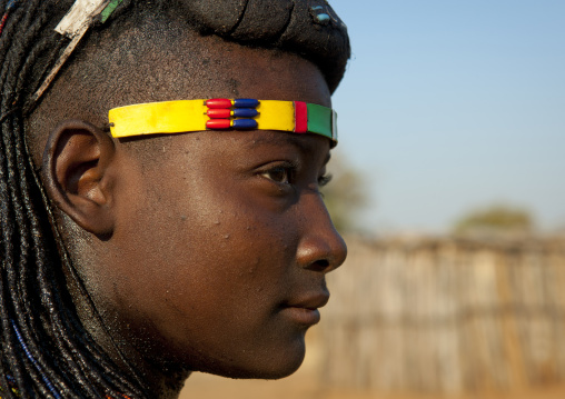 Mucawana Girl Wearing A Forehead Ornament, Village Of Mahine, Angola
