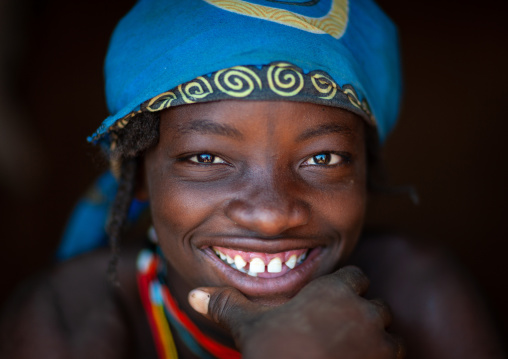 Portrait of a Muhacaona tribe woman, Cunene Province, Oncocua, Angola