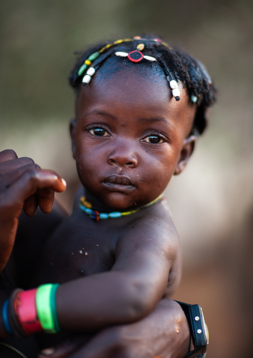 Portrait of a Muhacaona tribe toddler, Cunene Province, Oncocua, Angola