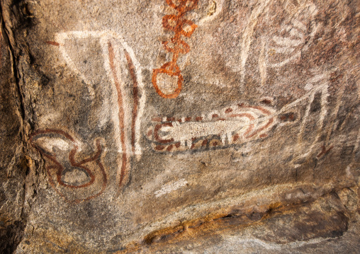 Tchitundo-hulo rock paintings in a cave, Namibe Province, Capolopopo, Angola