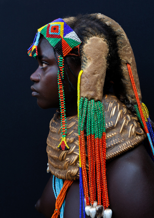 Portrait of a Mumuhuila teenage girl, Huila Province, Chibia, Angola