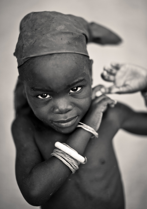 Young Mukubal Girl, Virie Area, Angola
